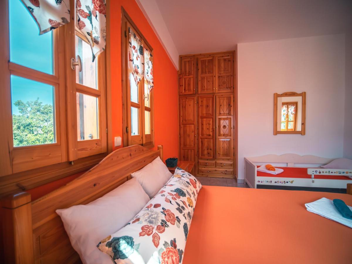 Orange House For Big Families In Damouchari - Delicious Houses Dış mekan fotoğraf