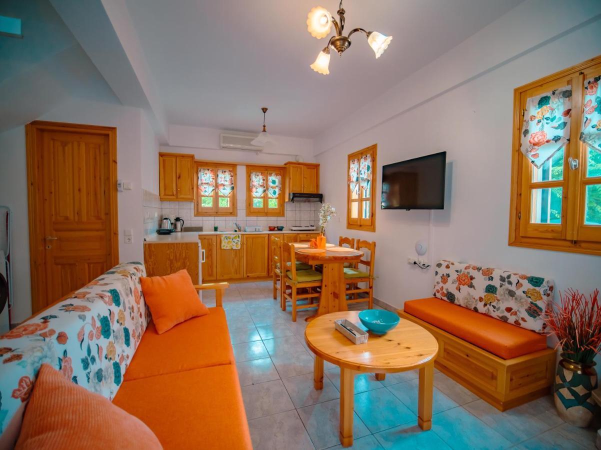 Orange House For Big Families In Damouchari - Delicious Houses Dış mekan fotoğraf